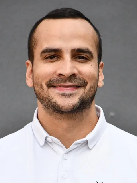 Portrait of Dr. Germán A. Clavijo-Mejía.